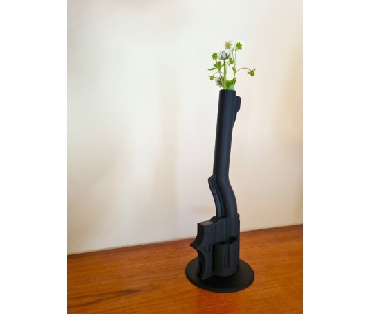 Vase „Peace Maker"